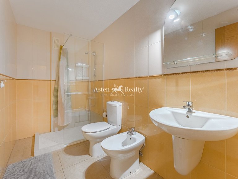 Town House for Sale in Playa San Juan, Tenerife 6