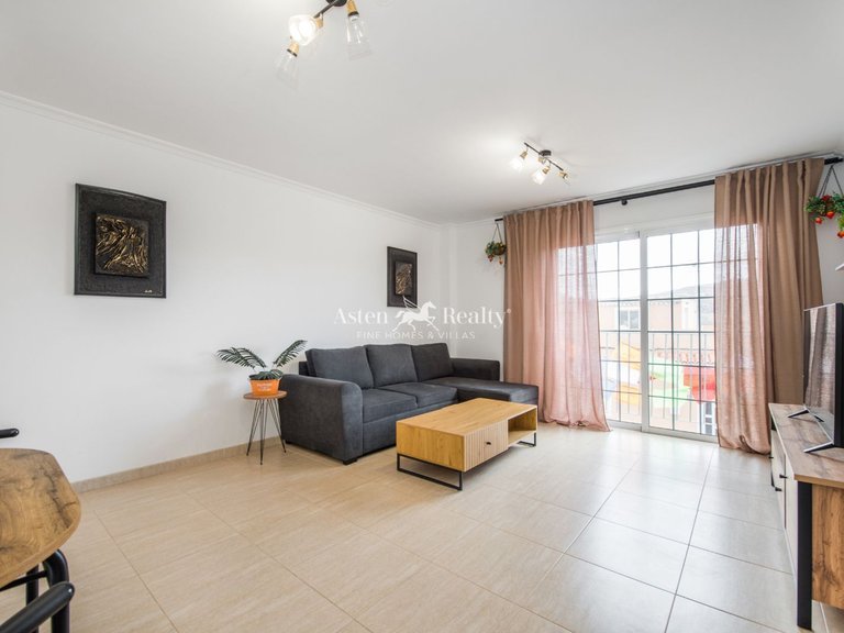 Apartment for Sale in San Miguel, Tenerife 11