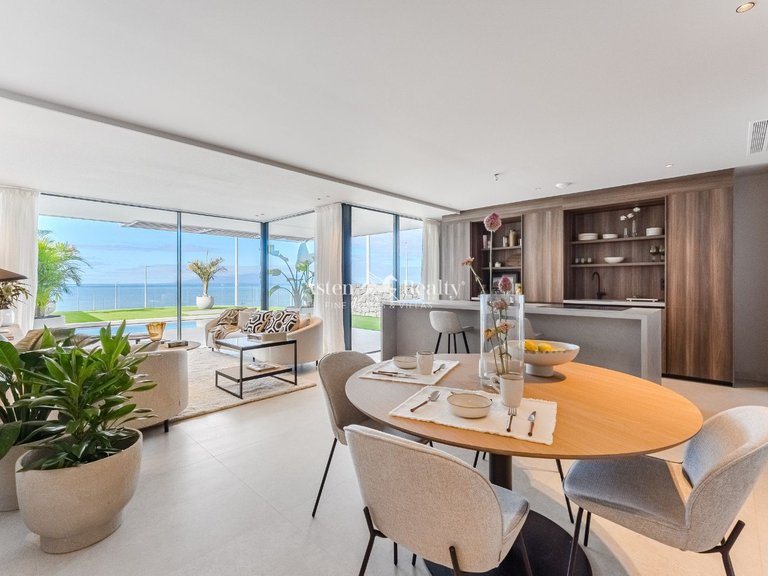 Villa for Sale in Callao Salvaje, Tenerife 1