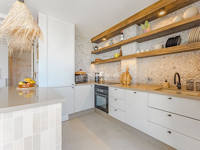 Apartment for Sale in Acantilados De Los Gigantes, Tenerife 10