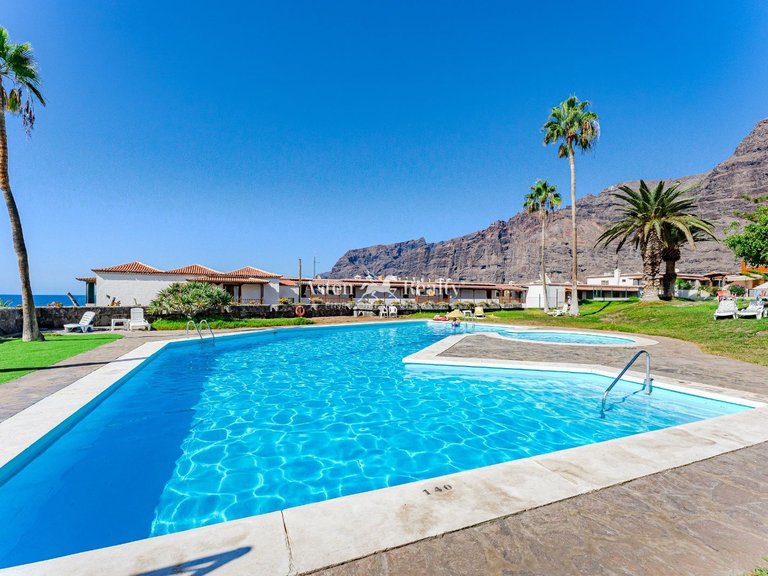 Apartment for Sale in Acantilados De Los Gigantes, Tenerife 25