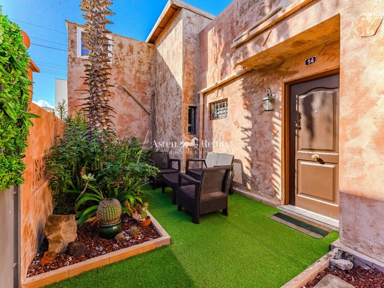 Villa for Sale in Palm-mar, Tenerife 2