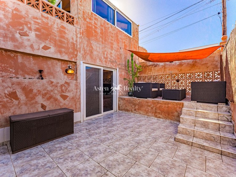 Villa for Sale in Palm-mar, Tenerife 7