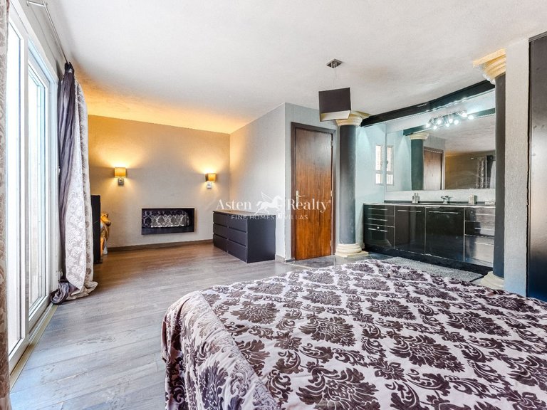 Villa for Sale in Palm-mar, Tenerife 11