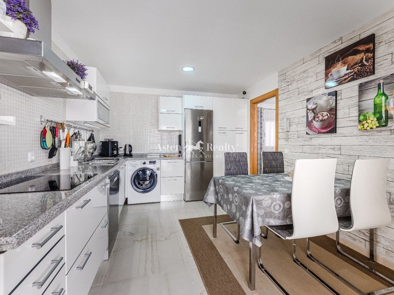 Town House for Sale in Puerto De Santiago, Tenerife 6