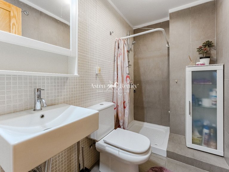 Town House for Sale in Puerto De Santiago, Tenerife 9