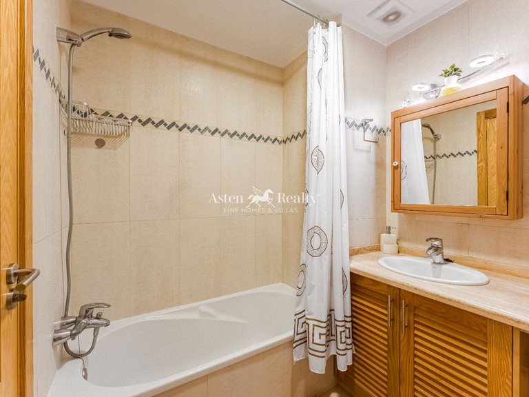 Town House for Sale in Puerto De Santiago, Tenerife 13
