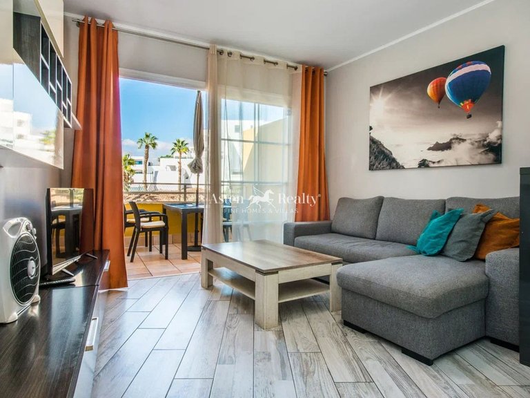 Penthouse for Sale in Torviscas Bajo, Tenerife 2
