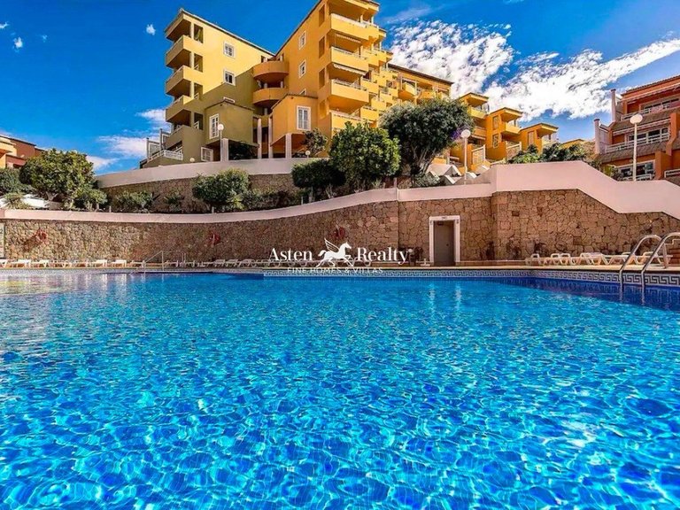 Penthouse for Sale in Torviscas Bajo, Tenerife 17