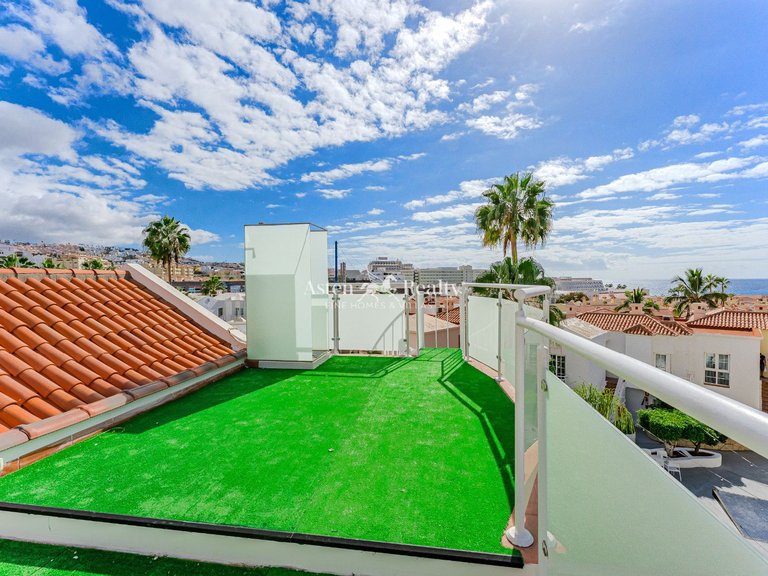 Penthouse for Sale in Torviscas Bajo, Tenerife 3