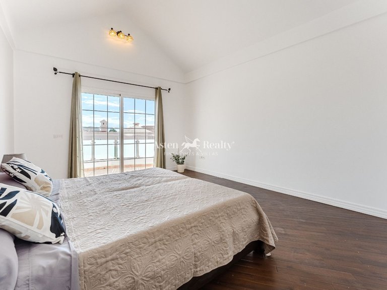 Penthouse for Sale in Torviscas Bajo, Tenerife 20