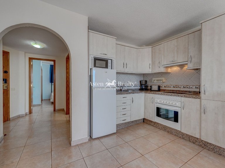 Apartment for Sale in Los Cristianos, Tenerife 11