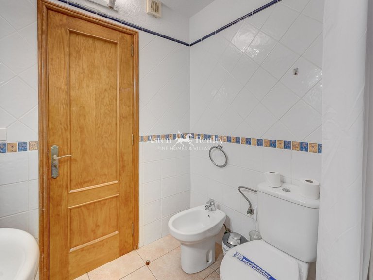 Apartment for Sale in Los Cristianos, Tenerife 17