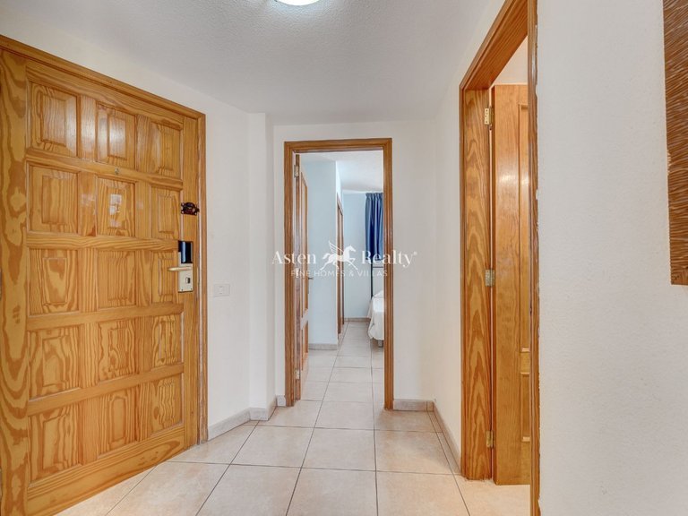 Apartment for Sale in Los Cristianos, Tenerife 18