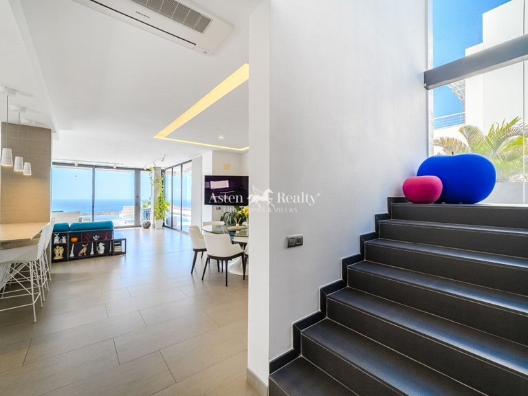 Villa for Sale in Torviscas Alto, Tenerife 24