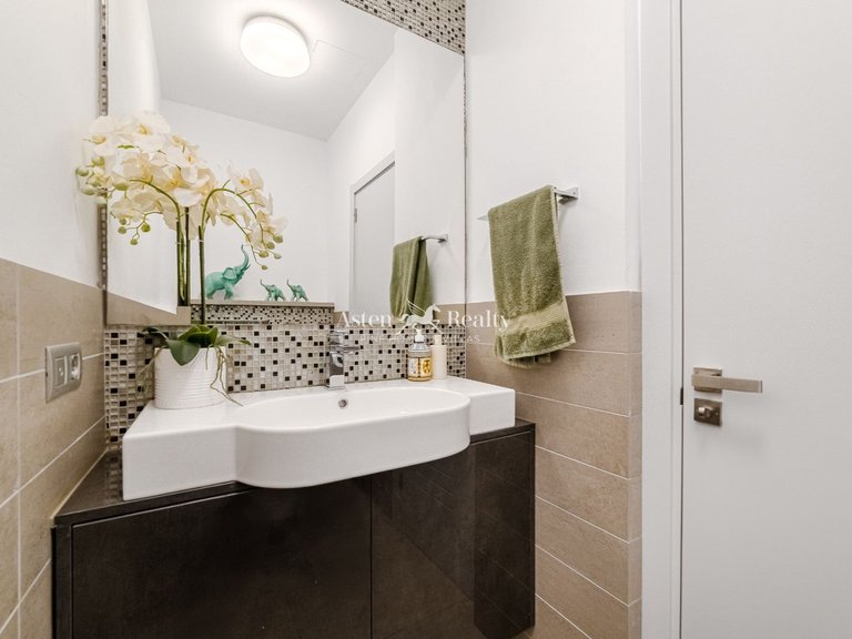 Villa for Sale in Torviscas Alto, Tenerife 30