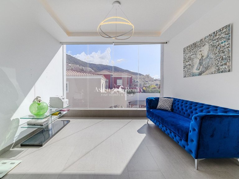 Villa for Sale in Torviscas Alto, Tenerife 38