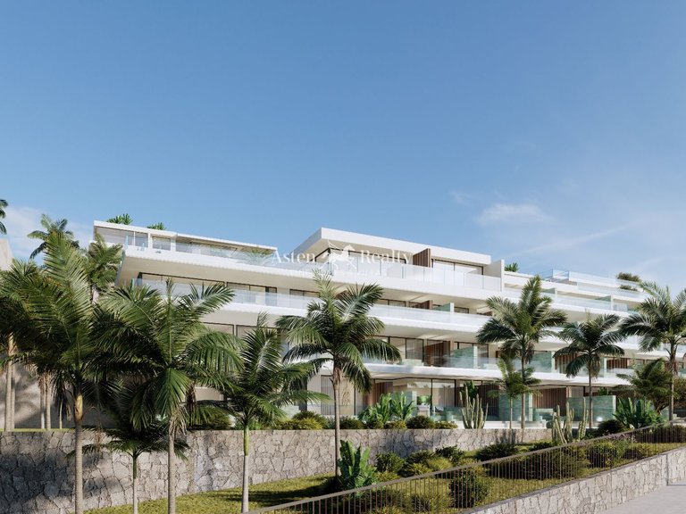 Apartment for Sale in Playa De Los Cristianos, Tenerife 8