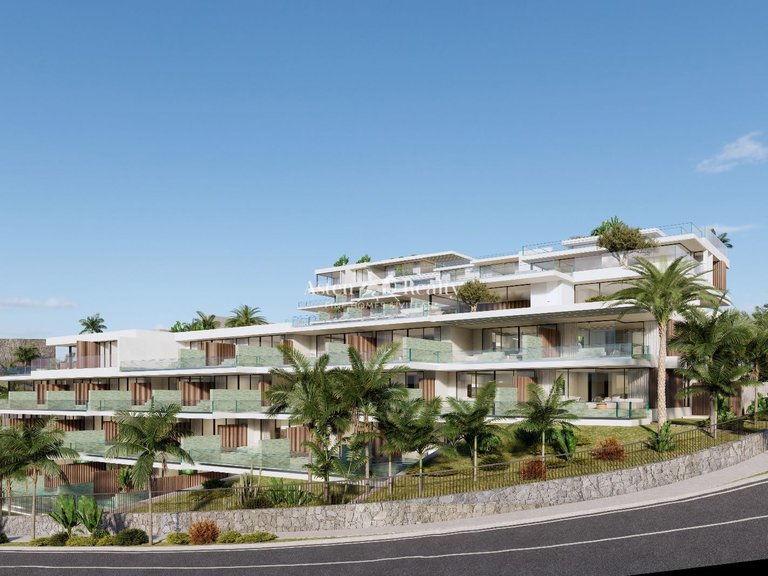 Apartment for Sale in Playa De Los Cristianos, Tenerife 10