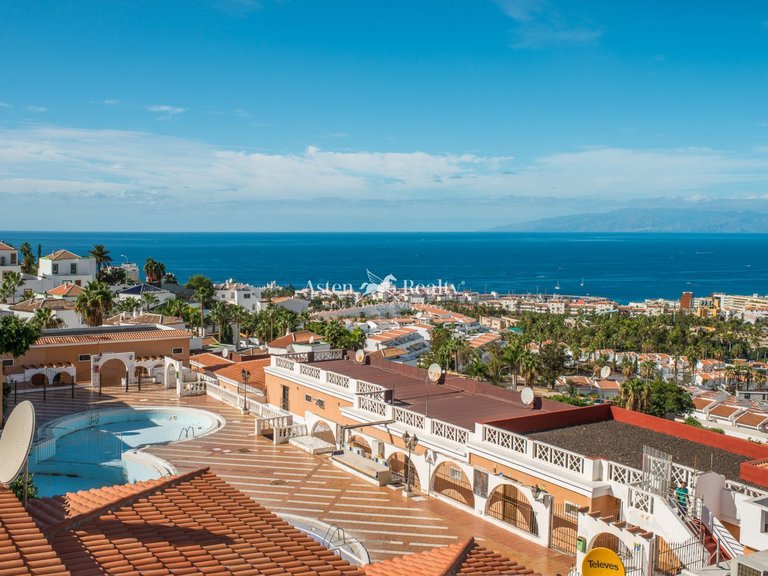 Town House for Sale in San Eugenio Alto, Tenerife 20