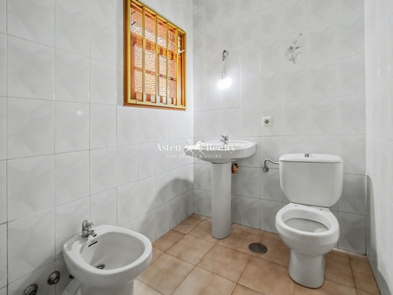Apartment for Sale in Los Cristianos, Tenerife 10