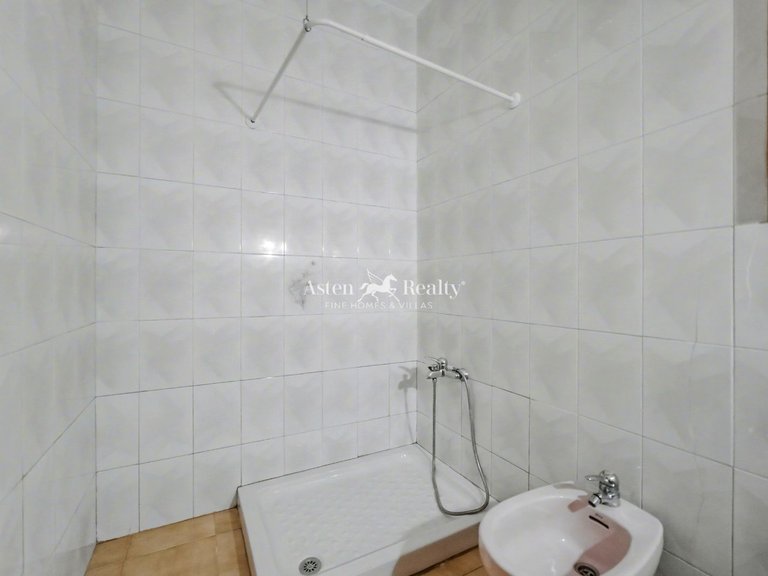 Apartment for Sale in Los Cristianos, Tenerife 11