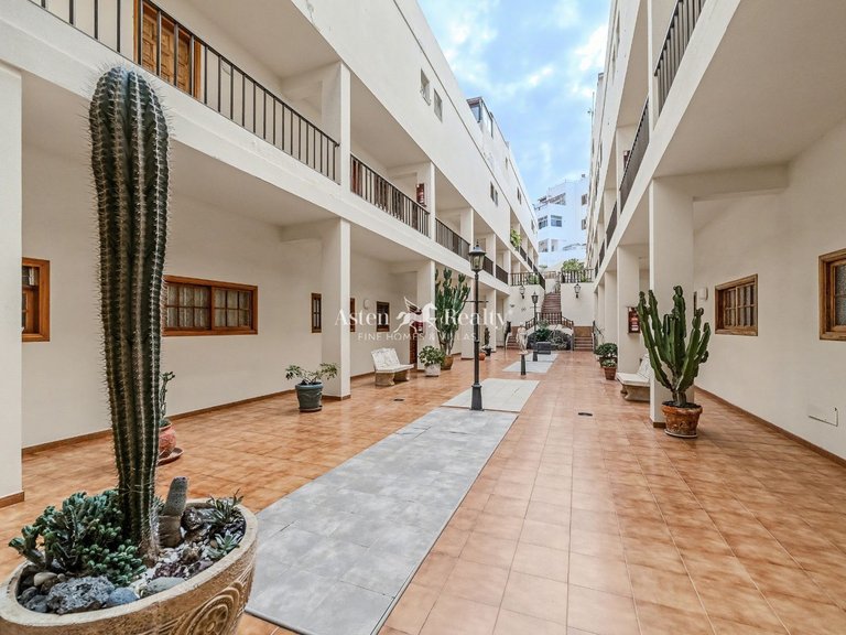 Apartment for Sale in Los Cristianos, Tenerife 20