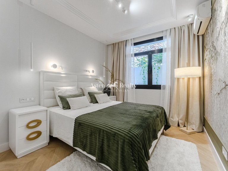 Villa for Sale in San Eugenio Alto, Tenerife 22