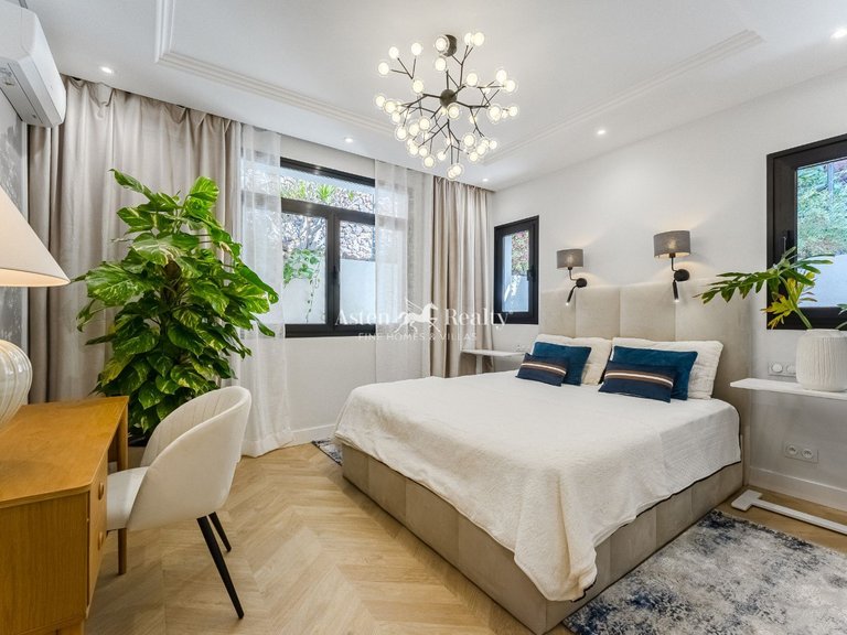 Villa for Sale in San Eugenio Alto, Tenerife 25