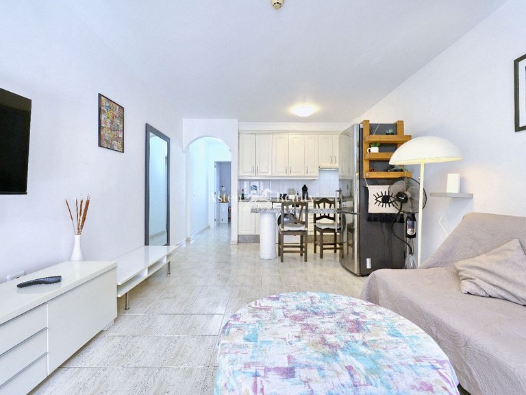 Apartment for Sale in Playa De Los Cristianos, Tenerife 9