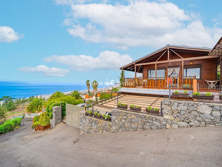 Villa for Sale in Vera De Erques, Tenerife 41