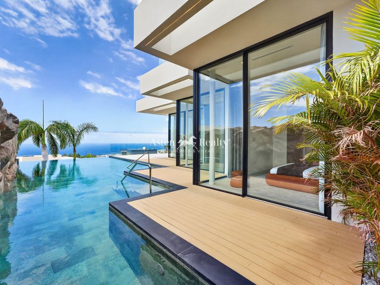 Villa for Sale in Abama, Tenerife 3