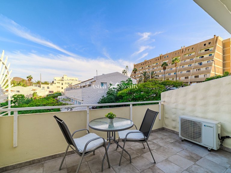 Apartment for Sale in Playa De Las Américas, Tenerife 2