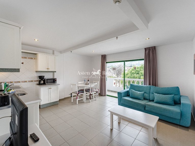 Apartment for Sale in Puerto De La Cruz, Tenerife 3