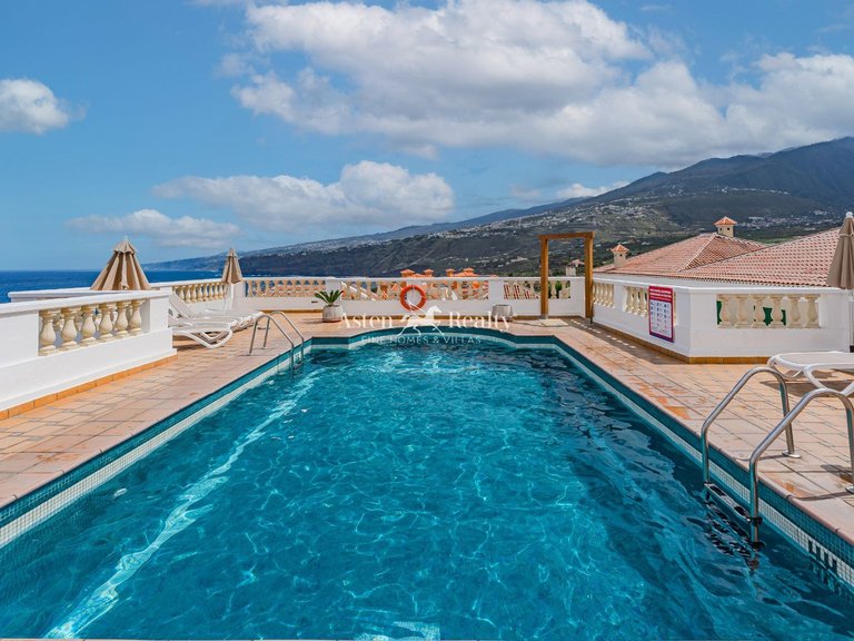 Apartment for Sale in Puerto De La Cruz, Tenerife 13