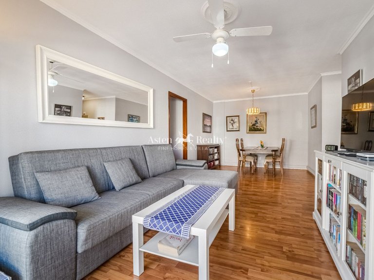 Apartment for Sale in Playa De Los Cristianos, Tenerife 4