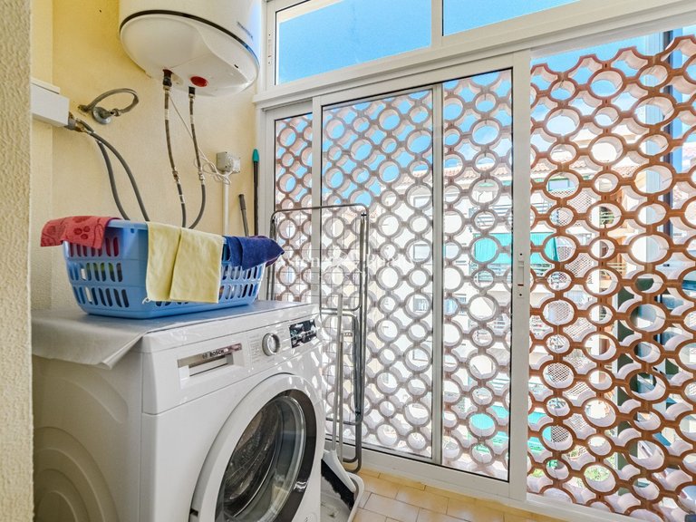 Apartment for Sale in Playa De Los Cristianos, Tenerife 9