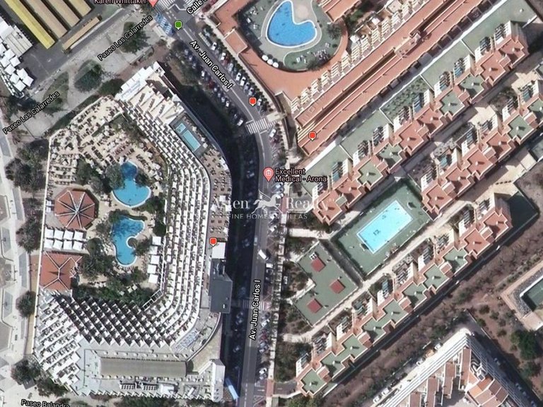 Apartment for Sale in Playa De Los Cristianos, Tenerife 19