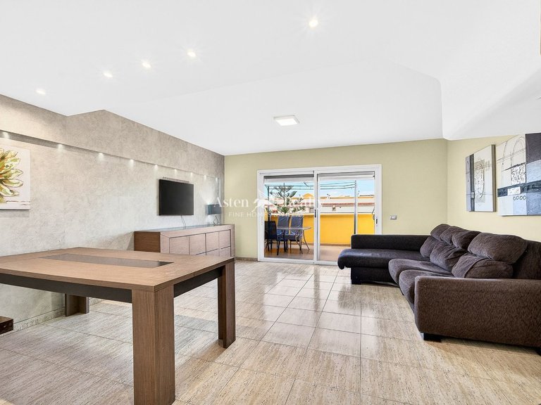 Town House for Sale in Torviscas Bajo, Tenerife 1