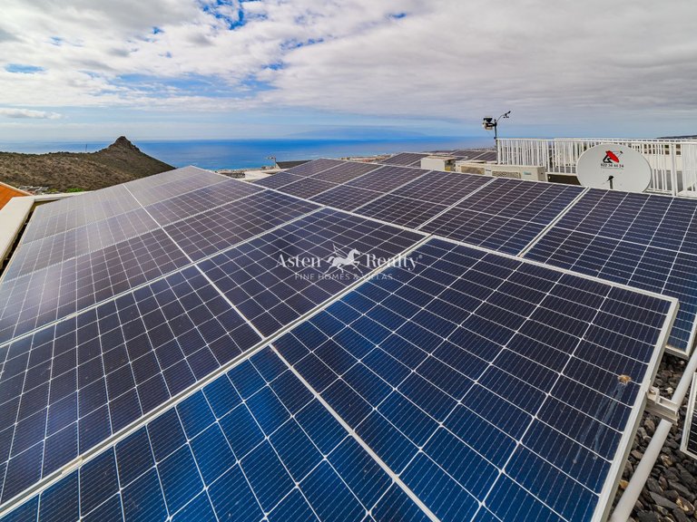 Villa for Sale in Torviscas Alto, Tenerife 39