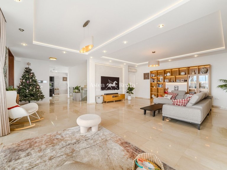 Villa for Sale in Torviscas Alto, Tenerife 2