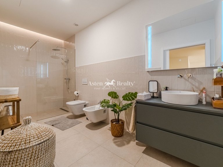 Villa for Sale in Torviscas Alto, Tenerife 34