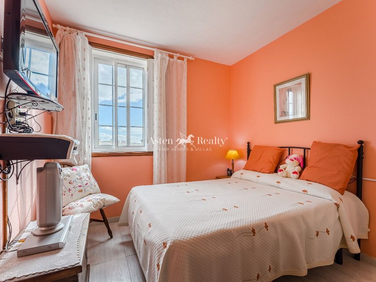 Town House for Sale in Las Galletas, Tenerife 6