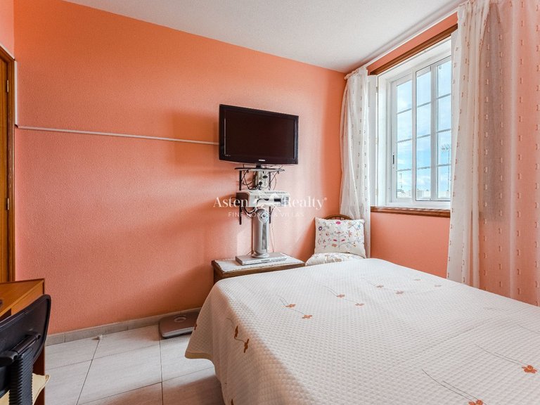 Town House for Sale in Las Galletas, Tenerife 7