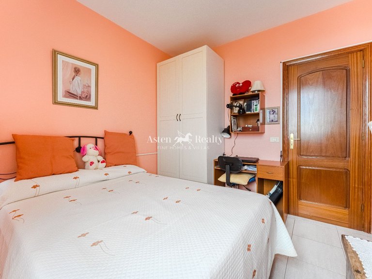 Town House for Sale in Las Galletas, Tenerife 8