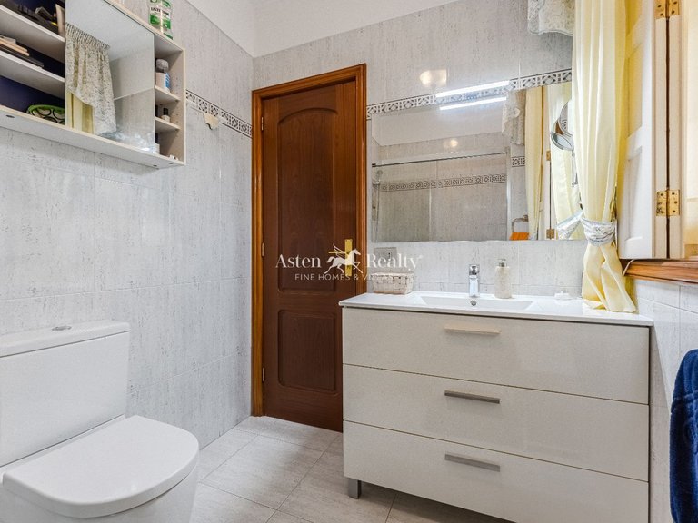 Town House for Sale in Las Galletas, Tenerife 13