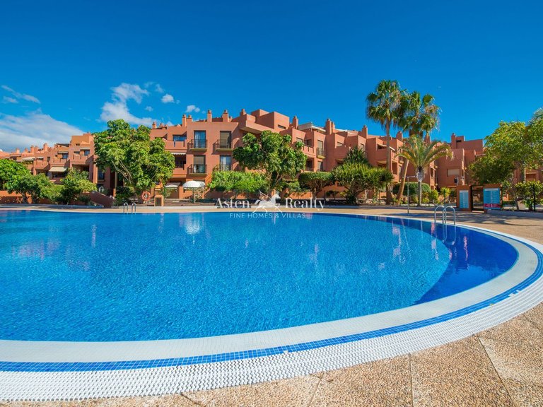 Apartment for Sale in El Medano, Tenerife 14