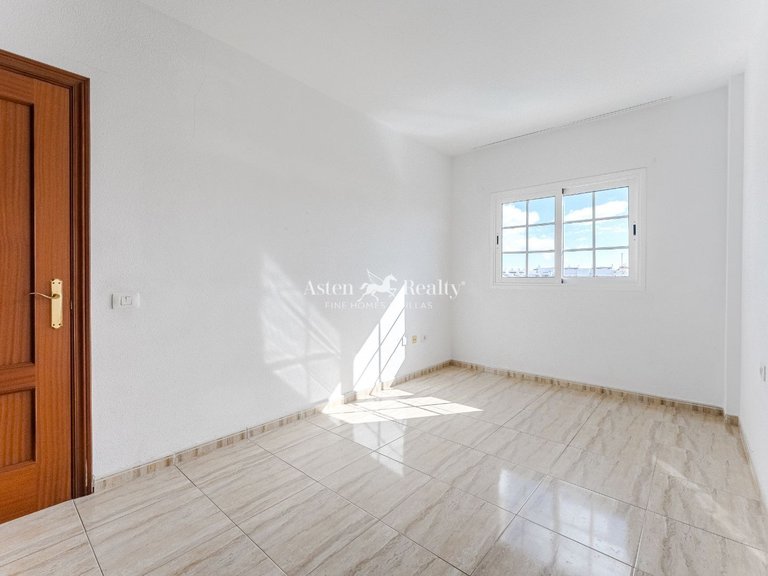 Penthouse for Sale in Palm-mar, Tenerife 5
