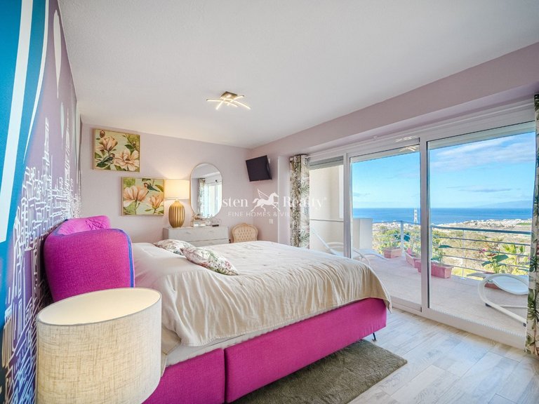 Town House for Sale in Chayofa, Tenerife 16