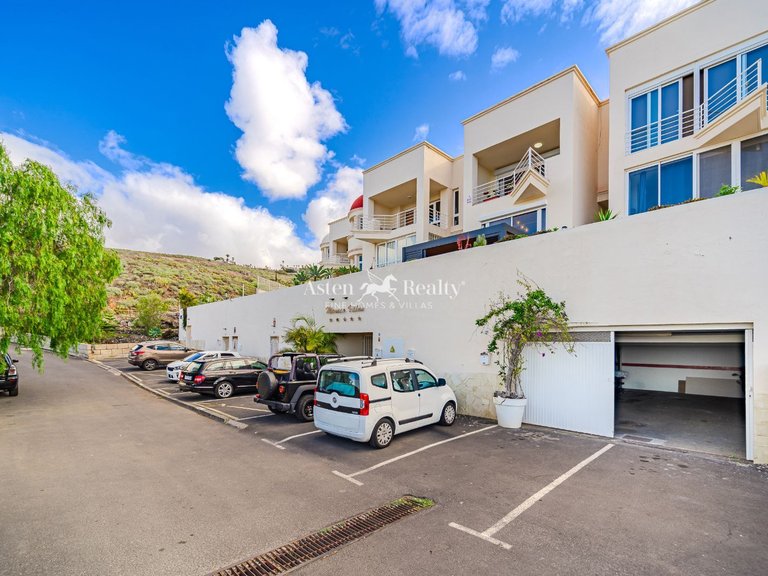 Town House for Sale in Chayofa, Tenerife 2